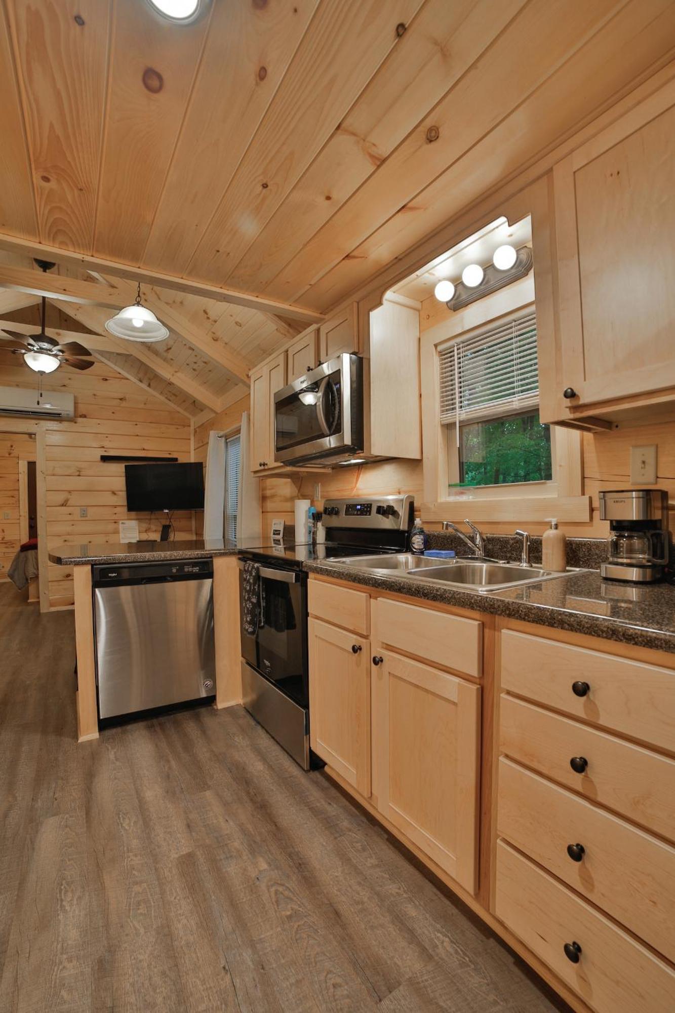 Martha Cabin Tiny Cabin By Downtown Чаттануґа Екстер'єр фото